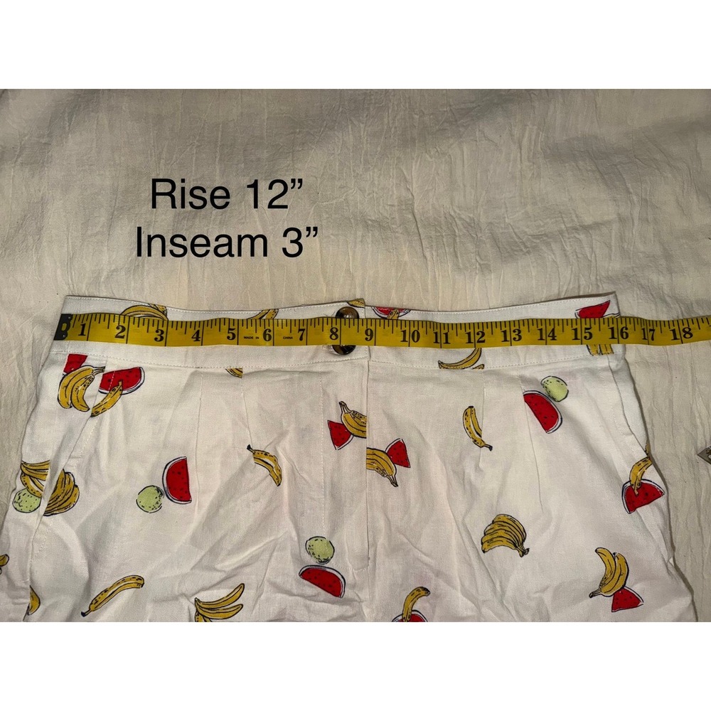 ModCloth linen blend white shorts with all over fruit print size 12 - Picture 6 of 6